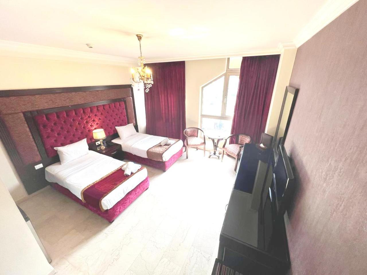 Queens Suite Hotel Beiroet Buitenkant foto